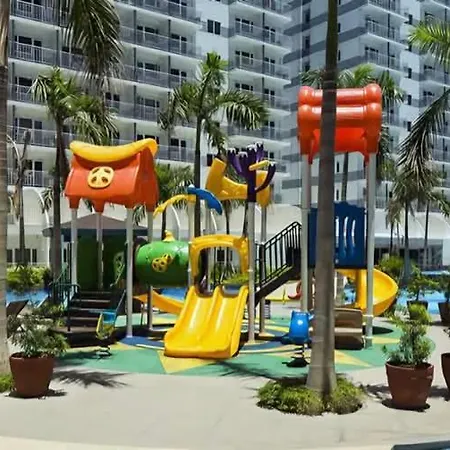 Staycation, Mall Of Asia